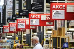 Představení nového konceptu prodejny MAKRO Stodůlky - MAKRO inspirace; plus ilustrační foto nákupy, zboží, ceny, slevy