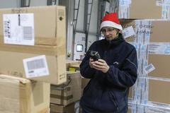 Pražské depo PPL před Vánoci