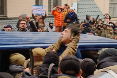 Ukrajinská policie zatkla Saakašviliho. Jeho příznivci ho osvobodili