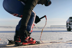 Jaguar pomohl k překonání světového rekordu v nejrychlejší jízdě na lyžích