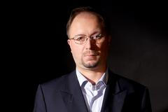 Joch: Nutit křesťanovi, že existuje homosexuální manželství, je jako nutit vegetariána požírat buřty