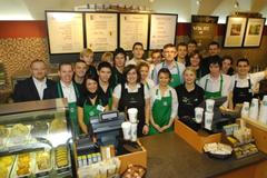 Starbucks 2008 První kavárna Malostranské náměstí baristi pult