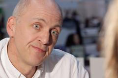 Budoucnost Afriky? Vyspělé technologie i špinavá voda, říká britský novinář a spisovatel Ledgard