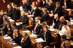 První schůze sněmovny