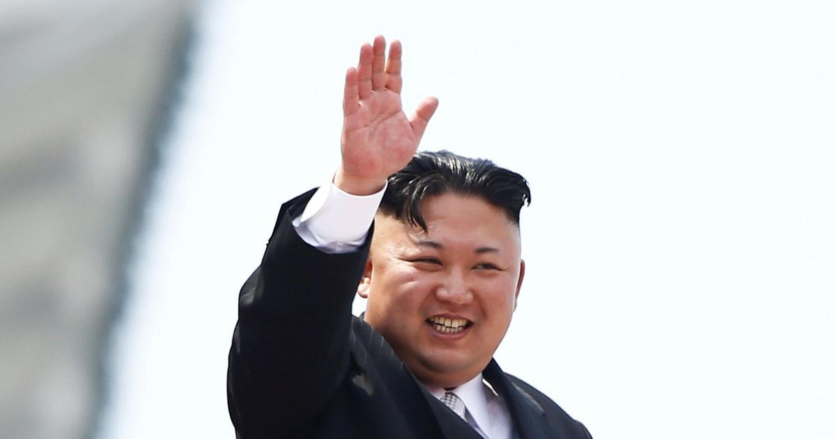 "Máme nejlepší tanky na světě," tvrdí Kim Čong-un a zúčastnil se jejich cvičení