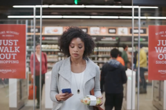 Už žádné fronty u pokladen. Amazon ukázal supermarket budoucnosti