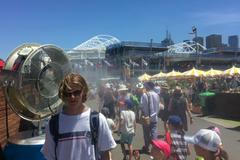 Divák si na Australian Open užije trénující hvězdy, hudbu a hic