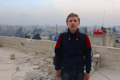 Youtube: Chlapec monitoruje válku ve východní Ghútě skrze selfies
