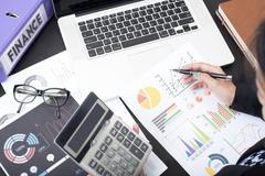 Ilustrační fotografie, pojišťovna, životní pojištění, finanční poradce, 2018