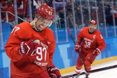 Nikita Gusev slaví gól ve čtvrtfinále s Norskerm na ZOH 2018