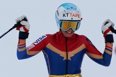 Julia Mancusová jako Wonder Woman v Cortině 2018