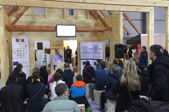 Dektrade uvodni foto