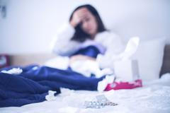 Ilustrační fotografie, nemoc, léky, nemocenská, 2018