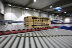 Pražské depo PPL před Vánoci