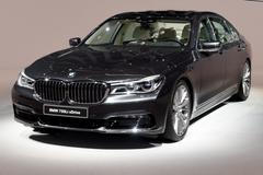 BMW 750Li xDrive