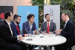 Kulatý stůl: Digitální bankovnictví a mobilní platby