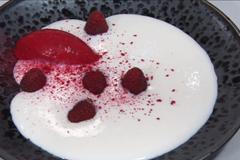 Vraťte se do dětství a dejte si krupicovou kaši