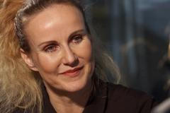 Kapka naděje? Osud jedné holky pomohl tisícům dětí, smrt mi vzala nejbližší, ale dala sílu