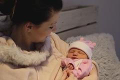 Matka dokáže pomocí biologických hodin ovlivnit nenarozené dítě