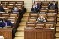 Poslanecká sněmovna 19.12.2017 - pauza, prořídlá sněmovna