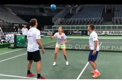 Fed Cup, Česko - Švýcarsko, Petra Kvitová, rozcvička