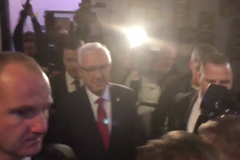 Obrovský aplaus pro Drahoše. Takové bylo nadšení ve volebním štábu