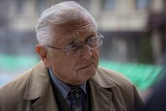 Trailer k filmu Tlumočník, ve filmu hraje Jiří Menzel