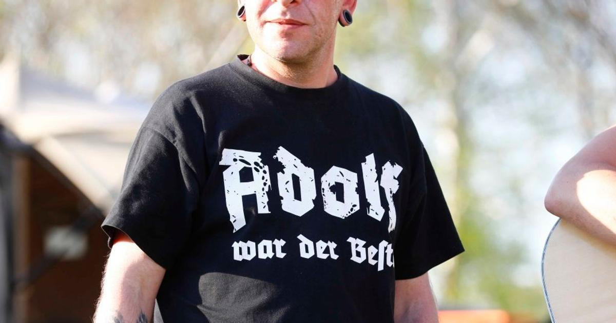 Razie proti extremistům v Německu, policie zabavila tisíce hudebních nosičů