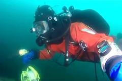 VIDEO: Policie ČR potápění v lomu Velká Amerika a na Slapech