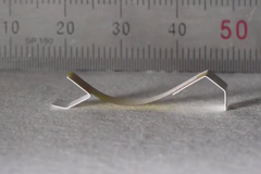 Robotický červ nepotřebuje baterky ani elektřinu. Pohání ho vlhkost vzduchu