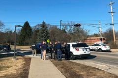 Záběry z univerzity v Michiganu, kde zaútočil střelec