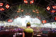 Up Enterteinment poutací