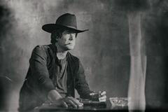 pistolník alkohol western ilustrační foto