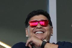 Diego Armando Maradona v zápase Argentina - Island na MS 2018