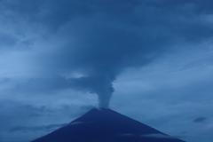Sopka Agung na Bali, listopad 2017