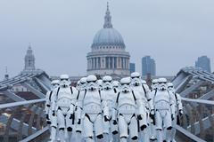 Fanoušci Star Wars v Londýně