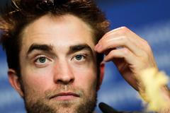 Robert Pattinson
