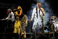 Matěj Ruppert na Sázavafestu v kostýmu s "parazity".