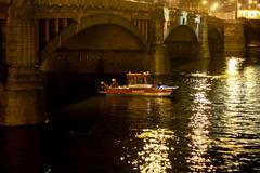 Nehoda Mánesův most