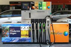 Tankovací stojan Repsol (Špan.)