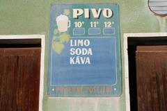 hospoda pivo cedule nápis