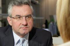 On-line rozhovor s europoslancem Janem Zahradilem