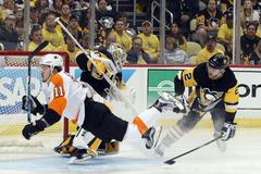 NHL: Philadelphia Flyers at Pittsburgh Penguins