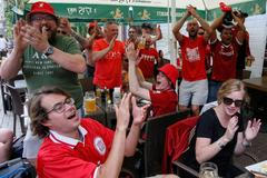 Incident, při němž ukrajinští hooligans napadli před finále Ligy mistrů fanoušky Liverpoolu