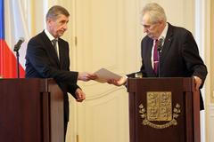 Babiš jednal se Zemanem o vládě. Jak chce prezident dál postupovat?