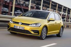 2-Volkswagen Golf