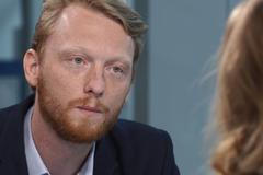 Chceme, aby foglarovky byly bestsellerem, jazyk přizpůsobíme, hoši ale musí zůstat hochy, říká Eliáš