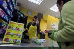 ilustrační fotografie, vesnice, venkov, obchod, Konzum, Jednota, Coop, prodejna, Česká pošta, 2012