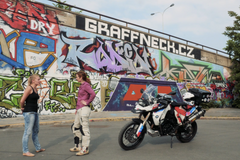 Kdo jednou zkusí automotive, už nikdy nebude chtít dělat nic jiného, říká bývalá raperka Veronika