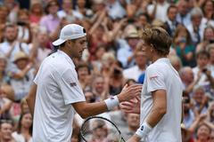 Wimbledon 2018, semifinále: John Isner, Kevin Anderson